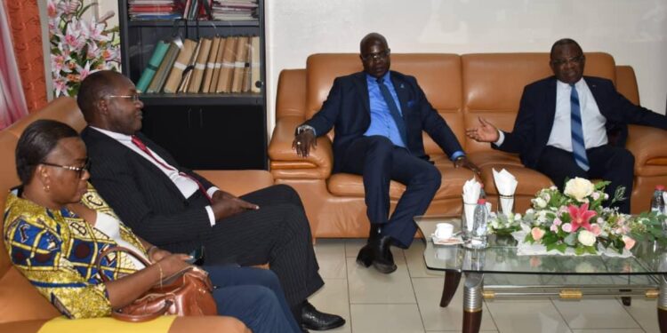 Le Gabon et le Cameroun relancent la coopération autour du Café et du Cacao