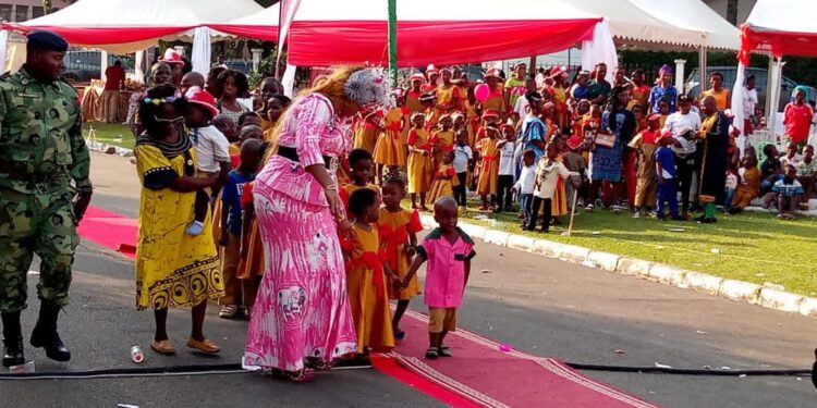 Les Nouvelles Femmes Dynamiques Africaines