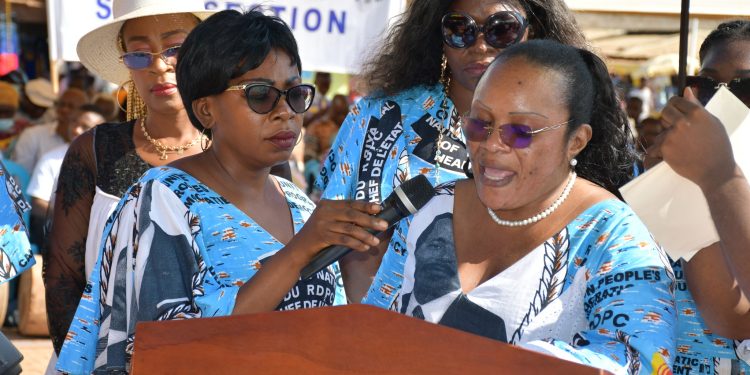 meeting victoire senatoriale mfou