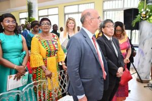 l'Ambassadeur d'Italie au cocoa and coffee festival