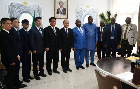 Cameroun-Chine:Une délégation chinoise conduite par S.E.M LIAO Pinhu,Vive-Président du Gouvernement populaire de la Région autonome Zhuang du Guangzi,Chine séjourne au Cameroun du 15 au 18 août 20244