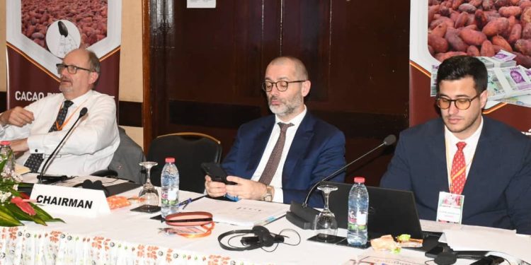 Cameroun:ICCO   :L ’impact de la décision du Président Donald Trump d’imposer les nouveaux tarifs  en débat
