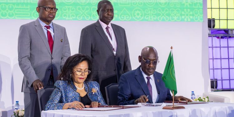 LUANDA,Angola/L&rsquo;AUDA-NEPAD renforce son mandat visant à accélérer le développement des infrastructures en Afrique lors du Sommet sur le financement à Luanda
