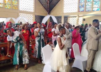 Cameroun/Bénédiction Nuptiale : le Couple Essono reçoit le sacrement du mariage.