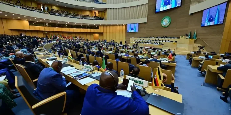 SOMMET DE L’UNION AFRICAINE:L’Union Africaine annonce la poursuite du dialogue avec les régimes militaires putschistes en place