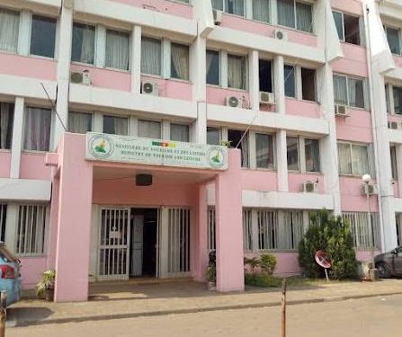 CAMEROUN/TOURISME/LE MINTOUL INVITE LES ACTEURS DU SECTEUR A SE JOINDRE A LUI POUR PROMOUVOIR ET VALORIER LES ATOUTS TOURISTIQUES