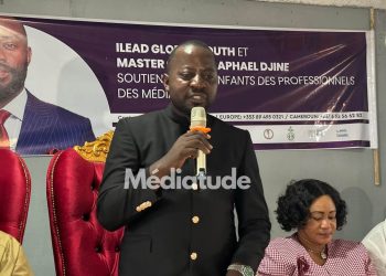 CAMEROUN-LA MUJAC FAIT DES HEUREUX DANS LE MONDE DES MEDIAS:500 élèves ont reçu dans la soirée du vendredi 11 septembre 2026 à Yaoundé des bourses scolaires .C &lsquo;était à l&rsquo;initiative de la Mutuelle des Journalistes et Associés du Cameroun (MUJEC) ,